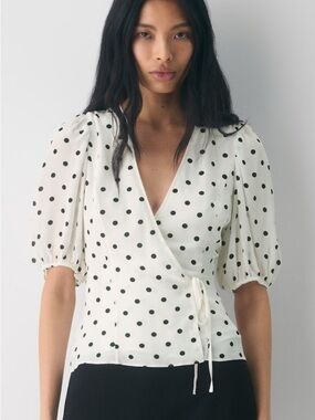 Aritzia Lexis Blouse